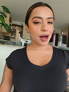 foxxy lover online show from June 2026 03:49:02 PM