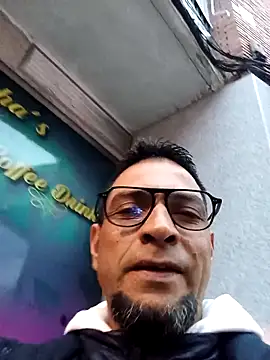 Snapshot of yoahotpetrafiery chatting on March 2026 06:12:02 PM yoahotpetrafiery online show from March 2026 06:12:02 PM