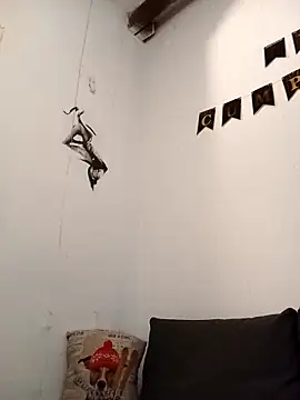 Snapshot of yoahotpetrafiery chatting on April 2026 09:07:02 PM yoahotpetrafiery online show from April 2026 09:07:02 PM