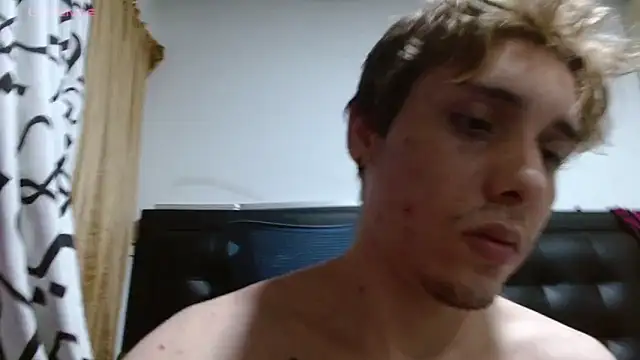 Snapshot of DannyParker_ chatting on April 2026 04:41:02 AM DannyParker online show from April 2026 04:41:02 AM