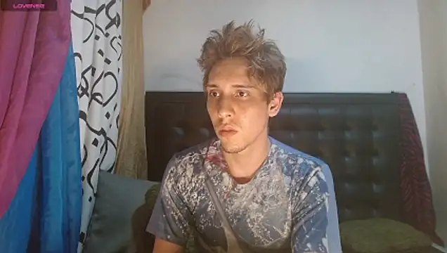 Snapshot of DannyParker_ chatting on May 2026 03:00:02 AM DannyParker online show from May 2026 03:00:02 AM