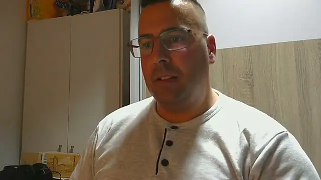 Snapshot of VanillaTime78-Jorge chatting on March 2026 09:03:02 PM VanillaTime78-Jorge online show from March 2026 09:03:02 PM