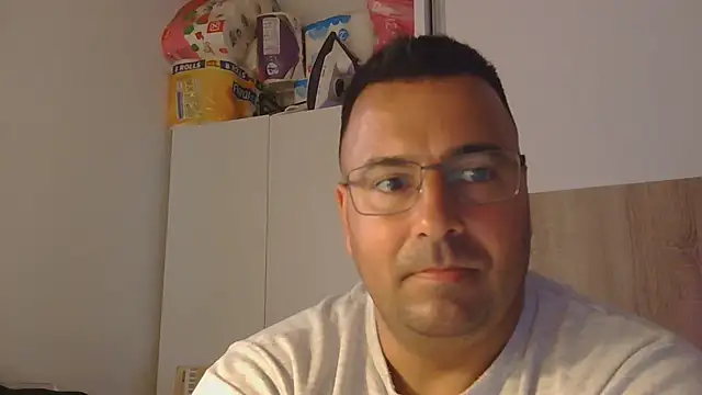 Snapshot of VanillaTime78-Jorge chatting on April 2026 10:07:02 AM VanillaTime78-Jorge online show from April 2026 10:07:02 AM