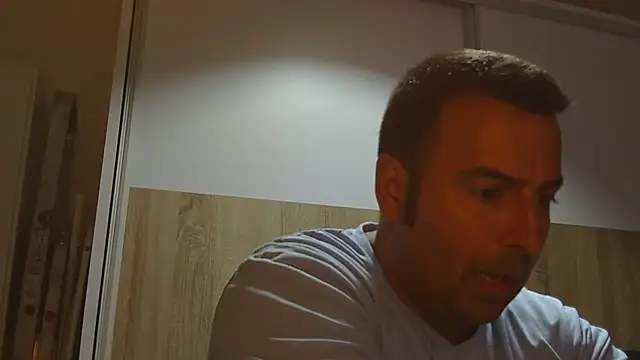 Snapshot of VanillaTime78-Jorge chatting on July 2026 07:43:01 PM VanillaTime78-Jorge online show from July 2026 07:43:01 PM
