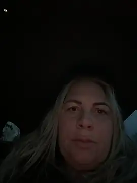 Amanda Norsk online show from April 2026 06:38:01 PM