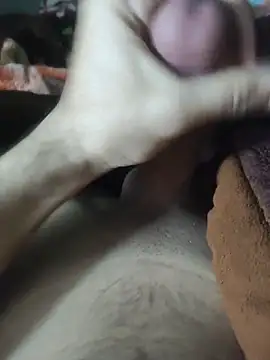 amirMohamed58 online show from March 2026 11:10:01 PM