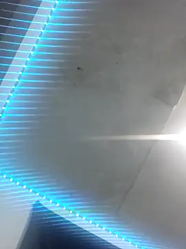 Elpnzaurio online show from February 2026 04:28:02 AM