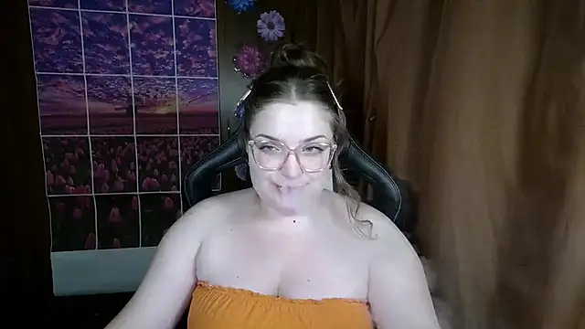 Snapshot of Teasing_Dora chatting on July 2026 10:25:02 PM Teasing Dora online show from July 2026 10:25:02 PM
