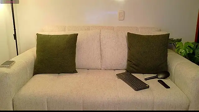 Snapshot of ivonnybonita__ chatting on April 2026 02:49:01 AM ivonnybonita online show from April 2026 02:49:01 AM