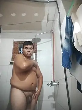 Sergiowooo online show from February 2026 04:35:02 AM