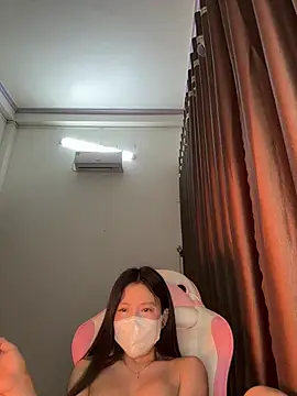 Snapshot of wang1472581 chatting on March 2026 10:01:01 AM wang1472581 online show from March 2026 10:01:01 AM