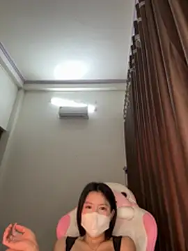 Snapshot of wang1472581 chatting on March 2026 04:24:02 PM wang1472581 online show from March 2026 04:24:02 PM