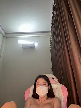 Snapshot of wang1472581 chatting on March 2026 09:21:02 PM wang1472581 online show from March 2026 09:21:02 PM