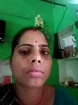 Priyakoli4568 online show from April 2026 08:01:02 AM