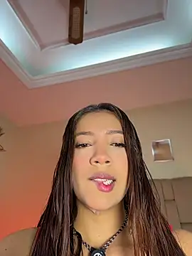 Snapshot of Pushaina__1 chatting on July 2026 11:47:02 AM Pushaina 1 online show from July 2026 11:47:02 AM
