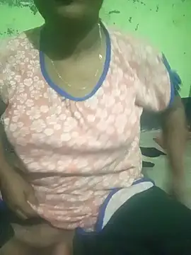 Snapshot of Romantic-Couple999 chatting on March 2026 07:53:01 PM Romantic-Couple999 online show from March 2026 07:53:01 PM