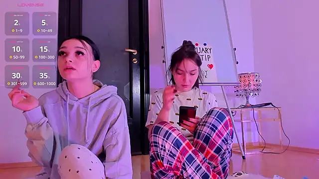 Snapshot of Peanaughty chatting on February 2026 07:41:02 AM Peanaughty online show from February 2026 07:41:02 AM