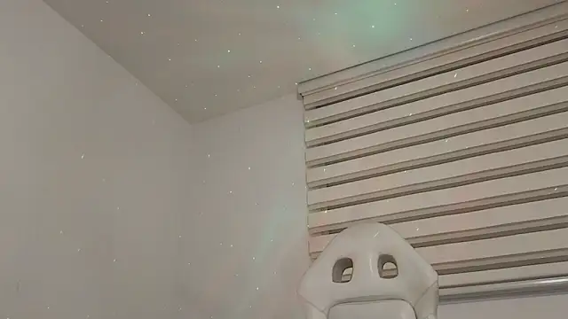 Snapshot of verodeli chatting on February 2025 02:39:02 AM verodeli online show from February 2025 02:39:02 AM