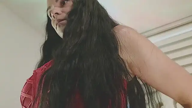 Snapshot of verodeli chatting on February 2025 08:28:02 PM verodeli online show from February 2025 08:28:02 PM