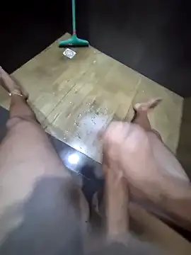 Snapshot of LucasSouza74185 chatting on April 2026 08:53:02 PM LucasSouza74185 online show from April 2026 08:53:02 PM