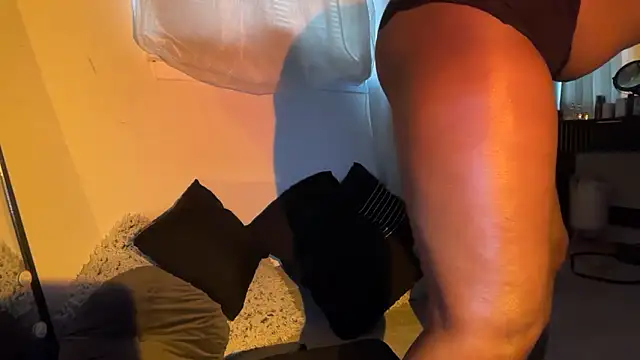 SunniSoles99 online show from March 2026 12:42:01 PM