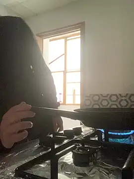 robeertiito online show from March 2026 10:42:01 AM