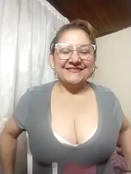 Snapshot of JULIETA_21- chatting on July 2026 02:13:02 AM JULIETA 21- online show from July 2026 02:13:02 AM
