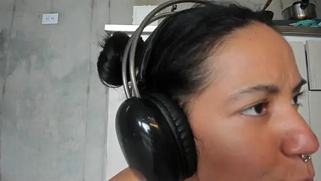 Snapshot of chiarafustox chatting on March 2026 09:42:01 PM chiarafustox online show from March 2026 09:42:01 PM