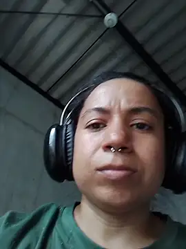 Snapshot of chiarafustox chatting on April 2026 05:54:02 PM chiarafustox online show from April 2026 05:54:02 PM