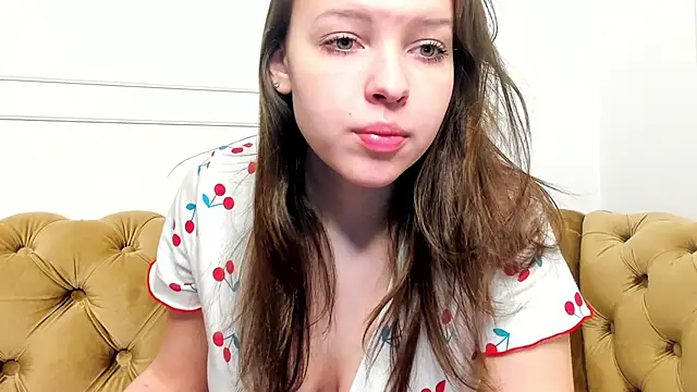 Snapshot of lunahush chatting on February 2026 11:11:02 PM lunahush online show from February 2026 11:11:02 PM