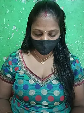 Snapshot of Parul-009 chatting on May 2026 06:52:01 AM Parul-009 online show from May 2026 06:52:01 AM