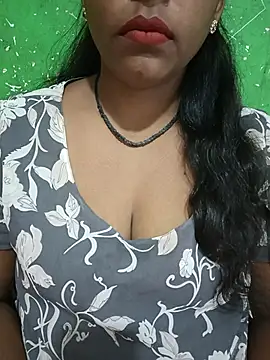 Snapshot of Parul-009 chatting on May 2026 04:30:02 AM Parul-009 online show from May 2026 04:30:02 AM