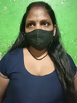 Snapshot of Parul-009 chatting on May 2026 05:28:01 PM Parul-009 online show from May 2026 05:28:01 PM