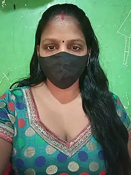 Snapshot of Parul-009 chatting on June 2026 11:45:02 AM Parul-009 online show from June 2026 11:45:02 AM