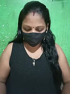 Snapshot of Parul-009 chatting on July 2026 05:27:01 AM Parul-009 online show from July 2026 05:27:01 AM