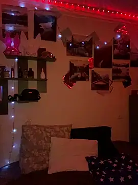 Snapshot of Carolina_G0lden chatting on April 2026 09:26:02 PM Carolina G0lden online show from April 2026 09:26:02 PM