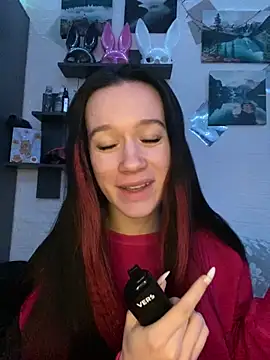 Snapshot of Carolina_G0lden chatting on April 2026 10:12:02 PM Carolina G0lden online show from April 2026 10:12:02 PM