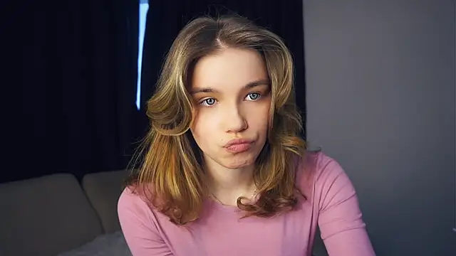 EarthaStinett online show from February 2026 12:11:01 PM