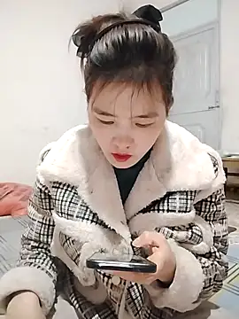 Queen-love45 online show from March 2026 12:02:02 PM