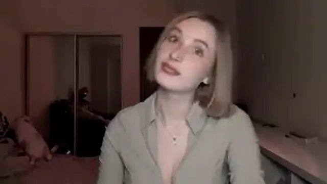 Snapshot of DeliciaBagnoli chatting on February 2026 05:44:02 PM DeliciaBagnoli online show from February 2026 05:44:02 PM