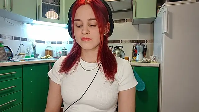 CalandraRolon online show from February 2026 05:42:02 PM