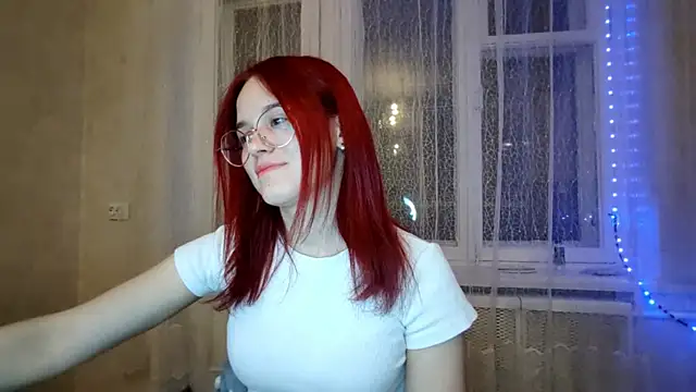 CalandraRolon online show from February 2026 06:08:01 PM