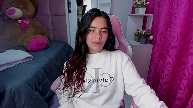 Snapshot of liany_taylor chatting on February 2026 02:52:02 AM liany taylor online show from February 2026 02:52:02 AM