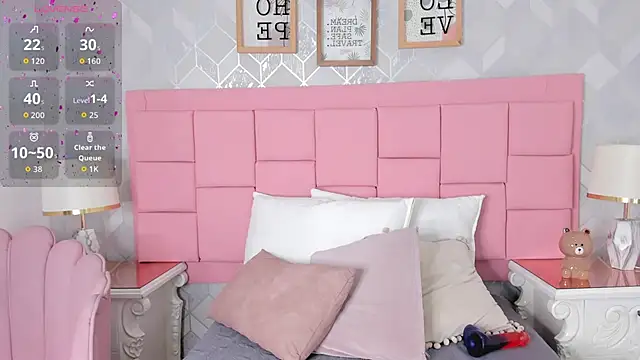 Snapshot of dolly_kitter chatting on February 2026 11:29:02 AM dolly kitter online show from February 2026 11:29:02 AM