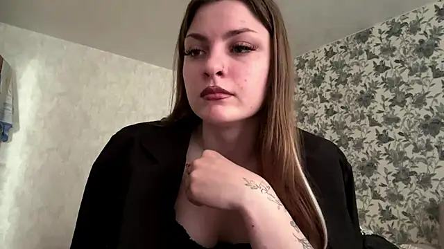 JackiStrum online show from April 2026 10:54:02 AM