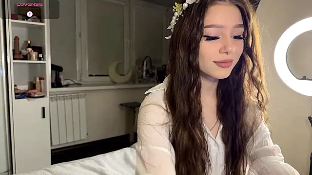 Snapshot of randiburt chatting on March 2026 01:54:02 PM randiburt online show from March 2026 01:54:02 PM