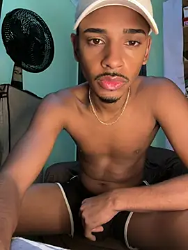Snapshot of pretin19cm1 chatting on June 2026 04:33:02 PM pretin19cm1 online show from June 2026 04:33:02 PM