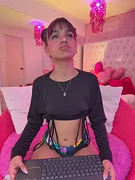 Kitty madness online show from March 2026 02:23:02 PM