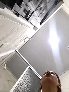 Snapshot of Cris18sexy chatting on March 2026 05:24:01 PM Cris18sexy online show from March 2026 05:24:01 PM