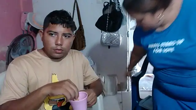 Diosa Rosa online show from March 2026 09:43:01 PM